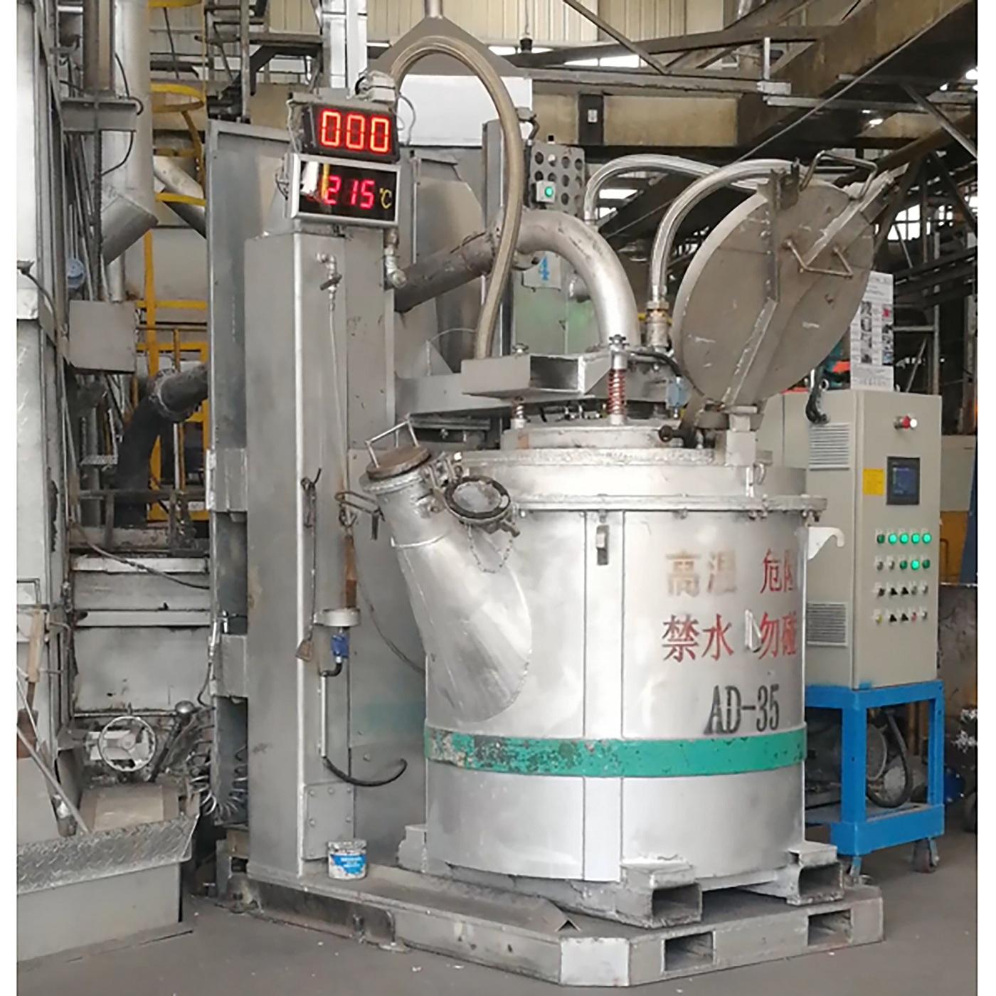 Aluminum liquid lifting vacuum pump